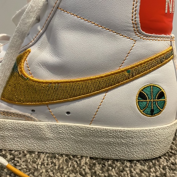 10 Blazer Mid 'Roswell Rayguns' dd9239-100 - Picture 8 of 8